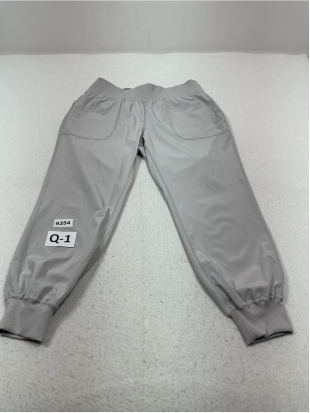 Womans Excellent Calvin Klein Quick Dry Pullon Athletic Pants Small Gray
